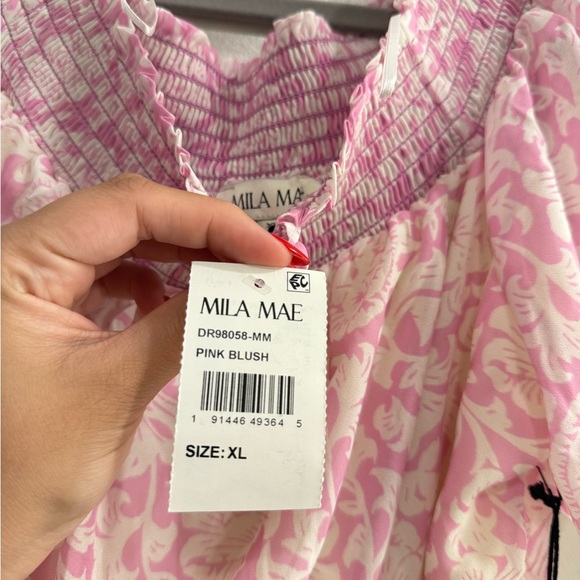 SOLD - NWT Mila Mae Off the Shoulder Maxi Dress - Picture 5 of 5